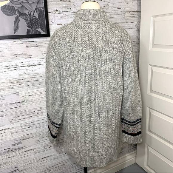Handmade Chunky Knit Cardigan Sweater Sz M/L Gray Full Zip Neutral Heavy Top - Picture 6 of 16